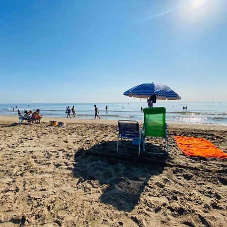 M & B Beach Apartment Valencia Luaran gambar