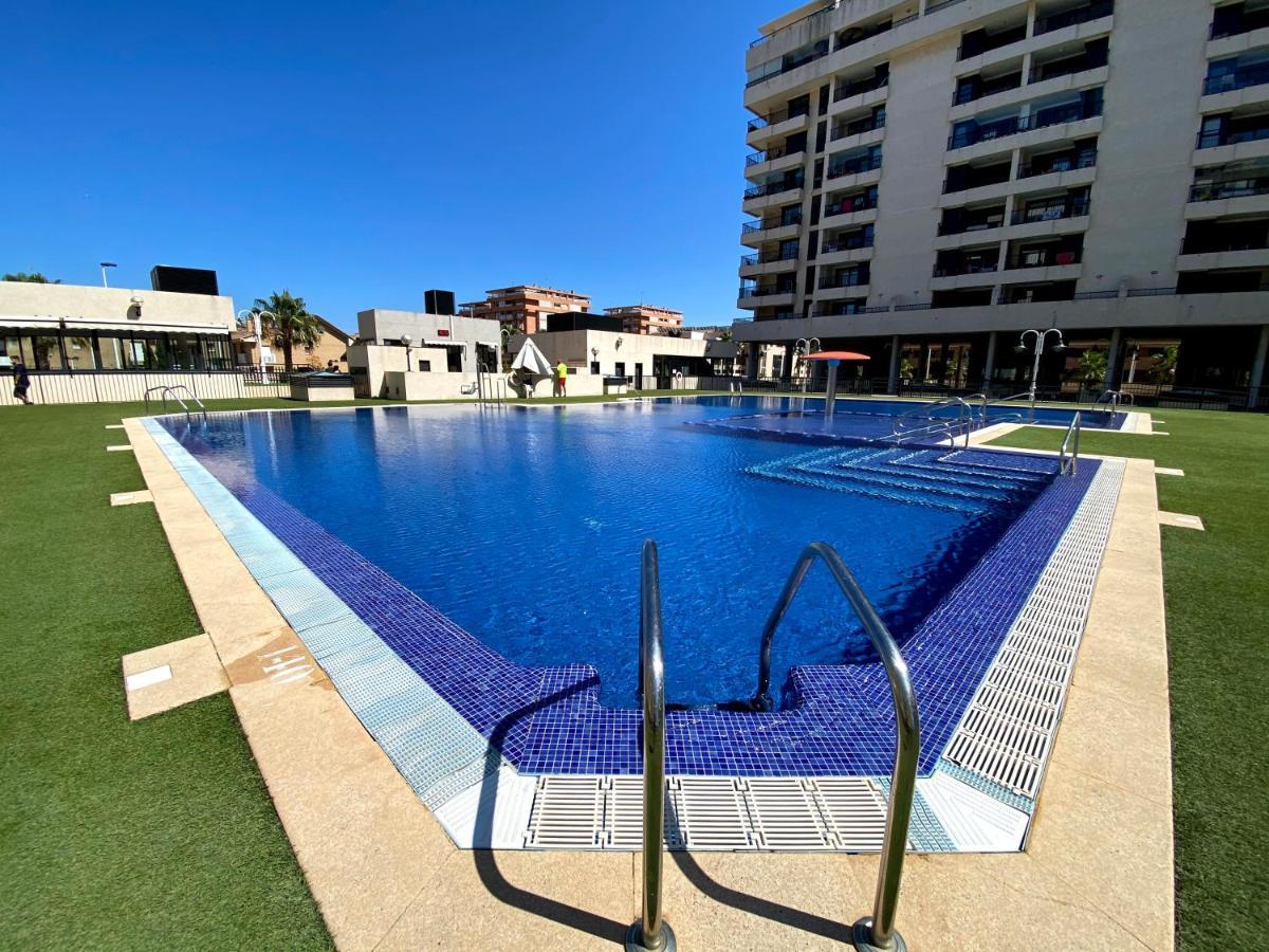 M & B Beach Apartment Valencia Luaran gambar