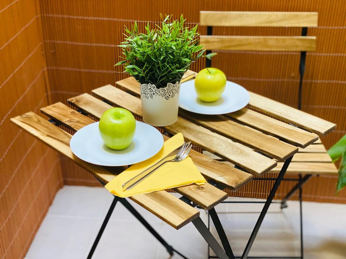 M & B Beach Apartment Valencia Luaran gambar