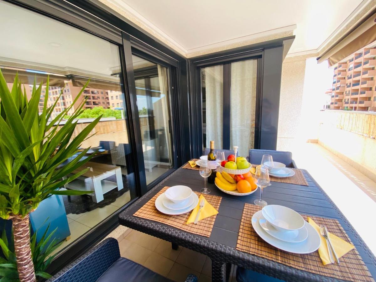 M & B Beach Apartment Valencia Luaran gambar
