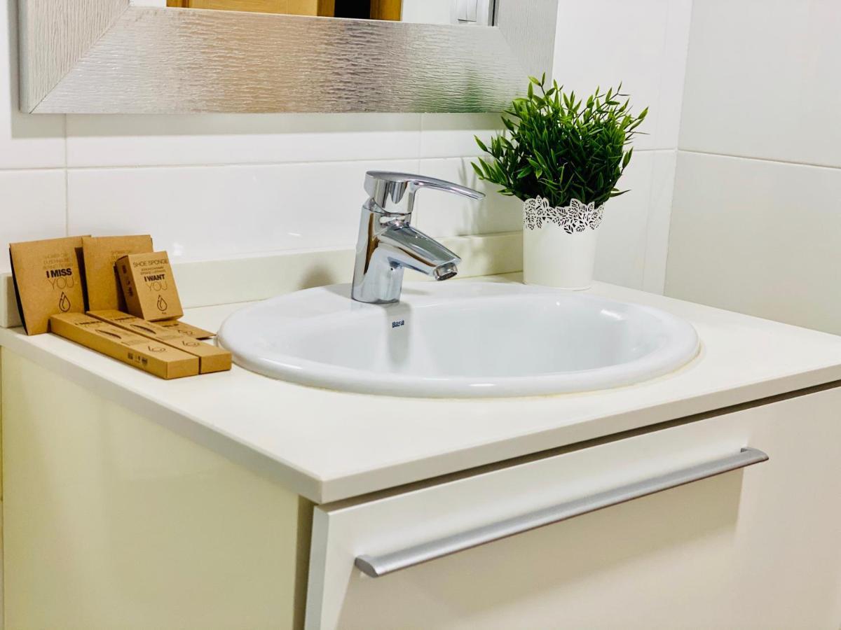 M & B Beach Apartment Valencia Luaran gambar
