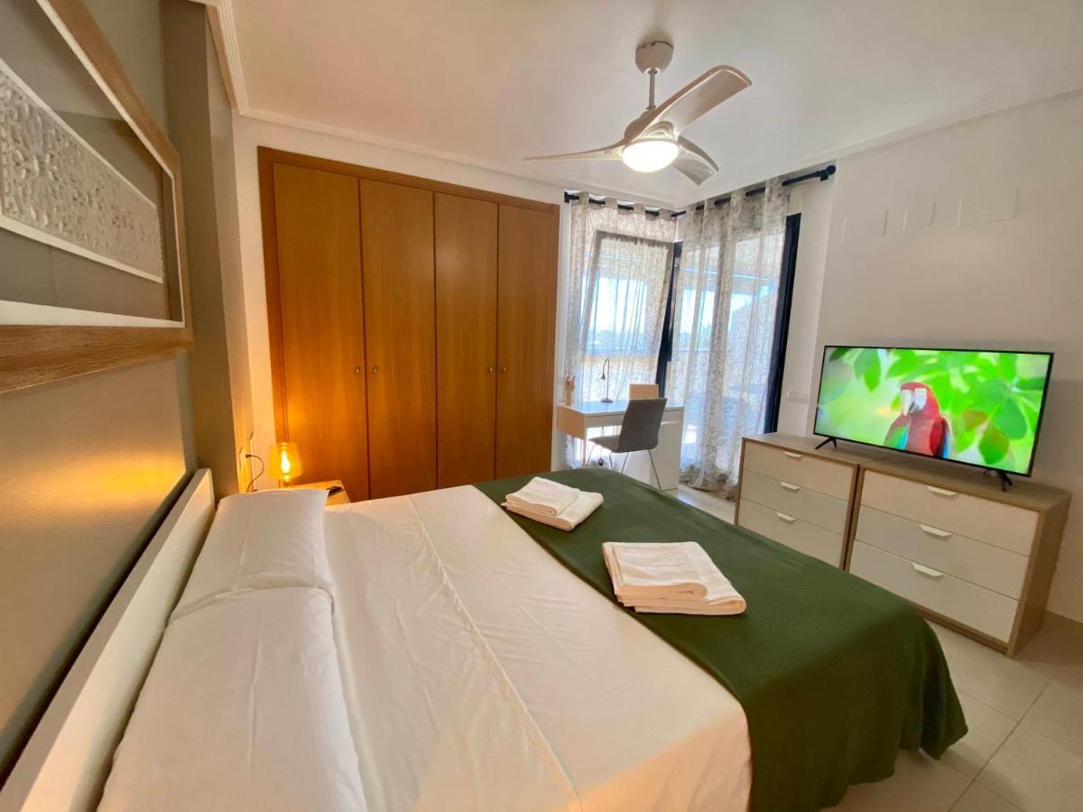 M & B Beach Apartment Valencia Luaran gambar