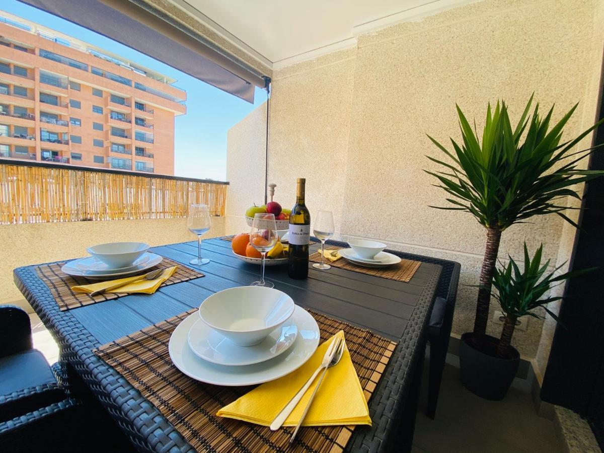 M & B Beach Apartment Valencia Luaran gambar