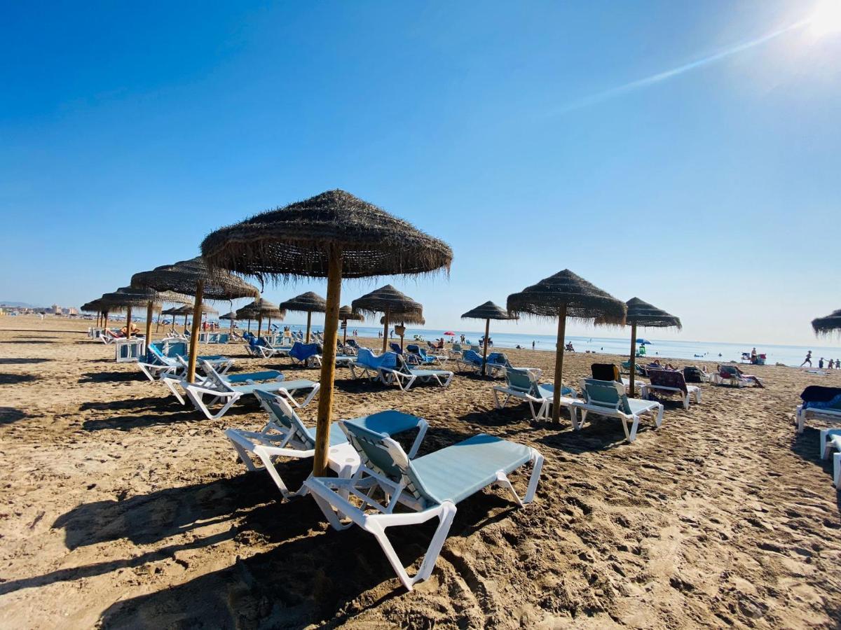 M & B Beach Apartment Valencia Luaran gambar